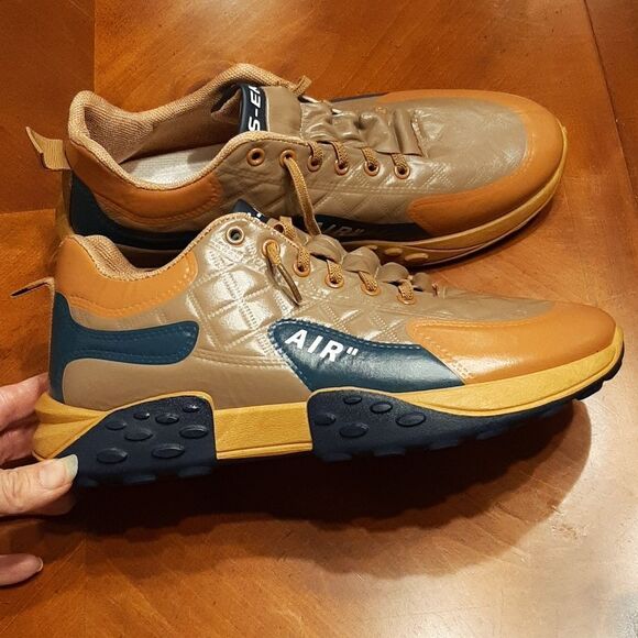 BLS-ECKE Tan and Navy Sneakers - Picture 1 of 7